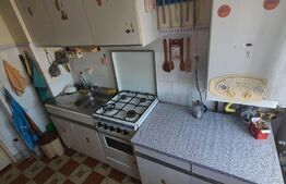 Apartament 3 camere, 65 mp, decomandat, zona Razboieni
