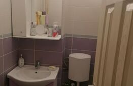 Apartament cu 3 camere, 78 mp, decomandat