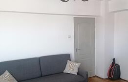 Apartament cu 3 camere, 78 mp, decomandat