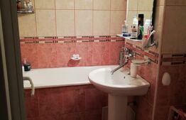 Apartament 3 camere, 69 mp, Exterior Vest