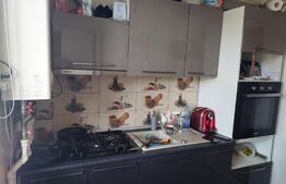 Apartament 3 camere, 60 mp, zona Centrala