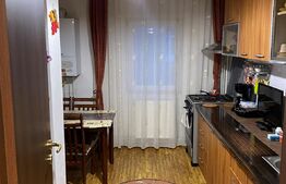 Apartament 3 camere de vanzare, 70 mp, zona Tudor Vladimirescu