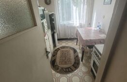 Apartament cu 3 camere, 58 mp, semidecomandat, Craiovei