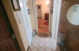 Apartament cu 3 camere, 58 mp, semidecomandat, Craiovei