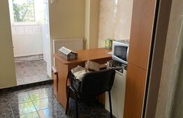 Apartament 2 camere, decomandat, 55 mp, zona Trivale