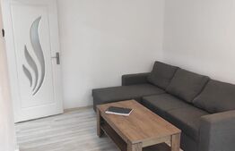 Apartament 2 camere, semidecomandat, balcon, Trivale
