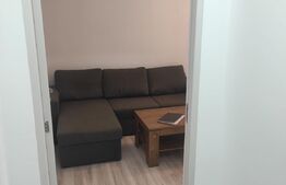 Apartament 2 camere, semidecomandat, balcon, Trivale