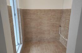 Apartament 2 camere, semidecomandat, balcon, Trivale