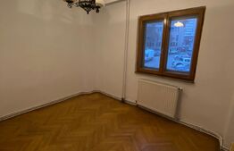 Apartament 4 camere, 78 mp, semidecomandat, Zonă Centrală