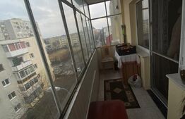 Apartament 3 camere, 62 mp, decomandat, Zona Gavana