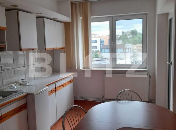 Apartament de închiriat 4 camere Ultracentral  - 109915AI | BLITZ Pitești | Poza5