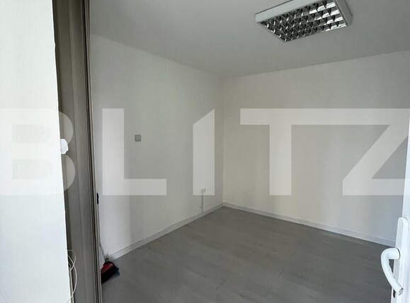 Spațiu birouri de închiriat Ultracentral  - 110493SIB | BLITZ Pitești | Poza2