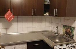 Apartament 2 camere, semidecomandat, etaj intermediar, Trivale