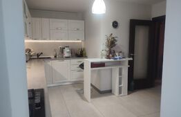 Apartament 3 camere, 107 mp, Centru