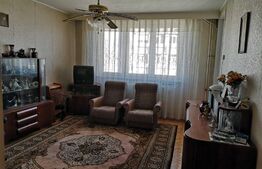 Apartament cu 3 camere, 69 mp, decomandat,  zona ultracentral