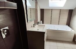 Apartament 5 camere, 129 mp, zona Teilor