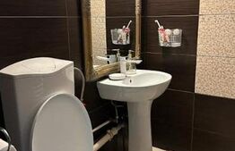 Apartament 3 camere, 89 mp, decomandat, zona Gavana 3