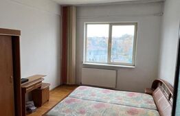 Apartament 2 camere, 50 mp, spatios, zona Trivale