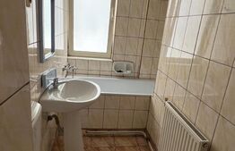 Apartament 2 camere, 50 mp, spatios, zona Trivale