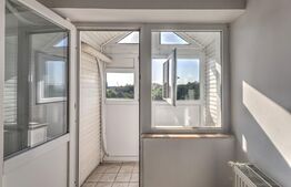 Apartament 3 camere, 52 mp, balcon, zona Prundu