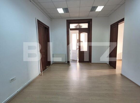 Spațiu comercial de închiriat Central - 129335SIC | BLITZ Pitești | Poza1