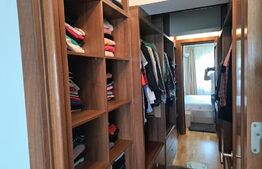 Apartament 2 camere, 65 mp, balcon, zona Teilor