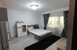 Apartament cu 3 camere, decomandat, parter,65 mp