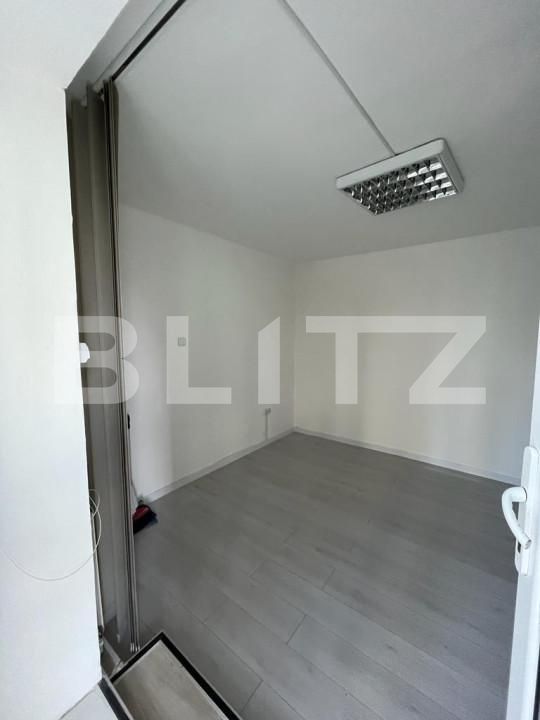 Spațiu birouri de închiriat Ultracentral  - 147433SIB | BLITZ Pitești | Poza2