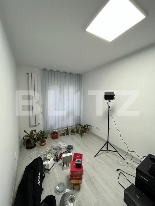Spațiu birouri de închiriat Ultracentral  - 147434SIB | BLITZ Pitești | Poza2