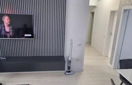 Apartament 3 camere, decomandat, zona Arena