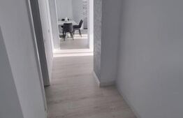 Apartament 3 camere, decomandat, zona Arena