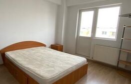 Apartament 3 camere, 60 mp, balcon, zona Prundu