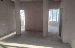 Proprietate pretabila pentru investitie, 12 camere, 750 mp, Pitesti