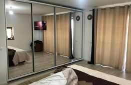 Casa de vanzare, 5 camere, 280 mp, teren 500 mp, Trivale