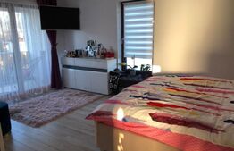 Casa de vanzare, 5 camere, 280 mp, teren 500 mp, Trivale