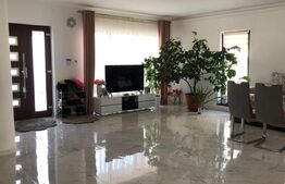 Casa de vanzare, 5 camere, 280 mp, teren 500 mp, Trivale