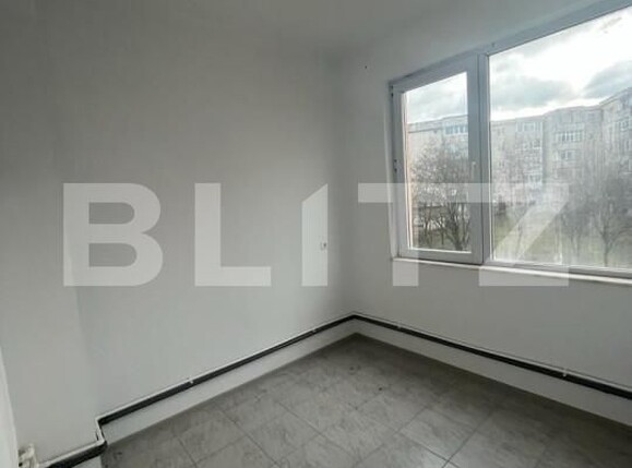 Spațiu comercial de închiriat Fratii Golesti - 148733SIC | BLITZ Pitești | Poza4