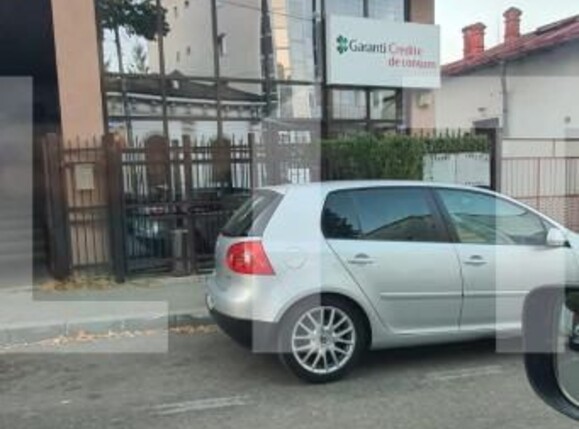 Spațiu comercial de închiriat Central - 152401SIC | BLITZ Pitești | Poza2