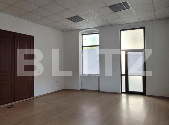 Spațiu comercial de închiriat Central - 155109SIC | BLITZ Pitești | Poza2