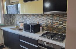 Apartament 3 camere - Ultracentral, Pitești cu vedere spre Prefectura