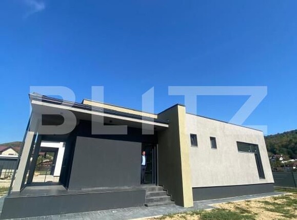 Casa de vânzare 4 camere Exterior Sud - 158984CV | BLITZ Pitești | Poza1