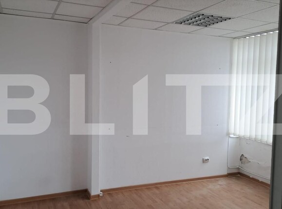 Spațiu comercial de închiriat Central - 159676SIC | BLITZ Pitești | Poza3