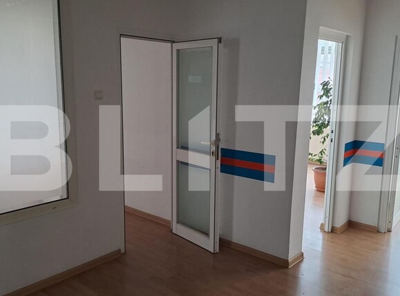 Spațiu comercial de închiriat Central - 159676SIC | BLITZ Pitești | Poza10