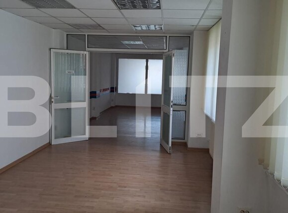 Spațiu comercial de închiriat Central - 159722SIC | BLITZ Pitești | Poza2