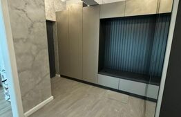 Apartament 3 camere de vânzare - Frații Golești, bloc VSC