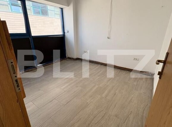 Spațiu birouri de închiriat Ultracentral  - 203135SIB | BLITZ Pitești | Poza5