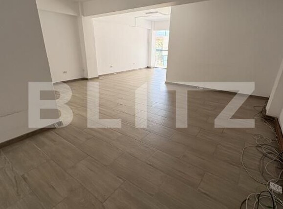 Spațiu birouri de închiriat Ultracentral  - 203135SIB | BLITZ Pitești | Poza2