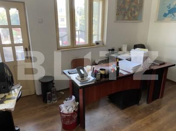 Casa de vânzare 6 camere Ultracentral  - 205847CV | BLITZ Pitești | Poza1