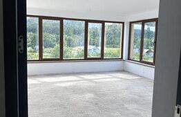 Casa 300 mp, garaj, teren 5.400 mp, zona Cocu