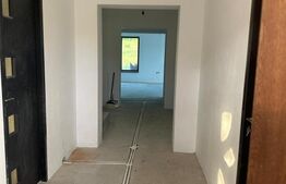 Casa 300 mp, garaj, teren 5.400 mp, zona Cocu